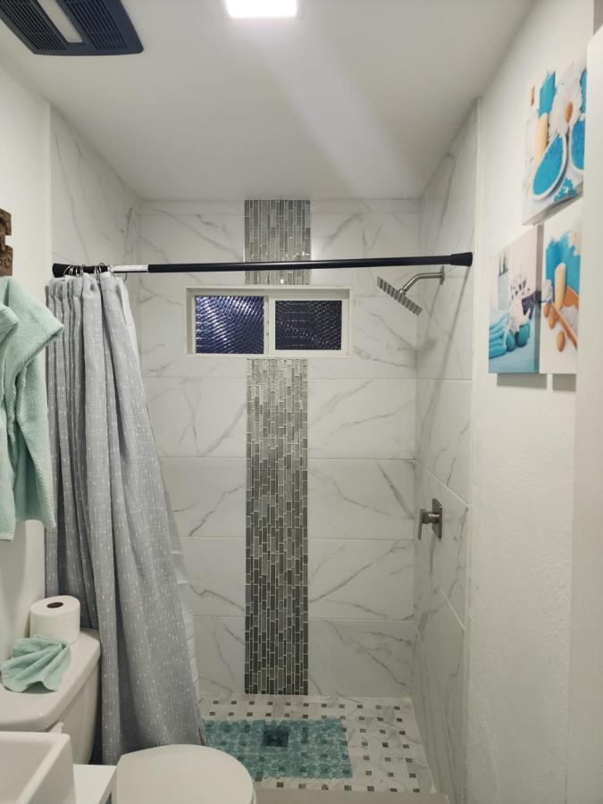 Diamond 2 Apartment Тампа Екстериор снимка